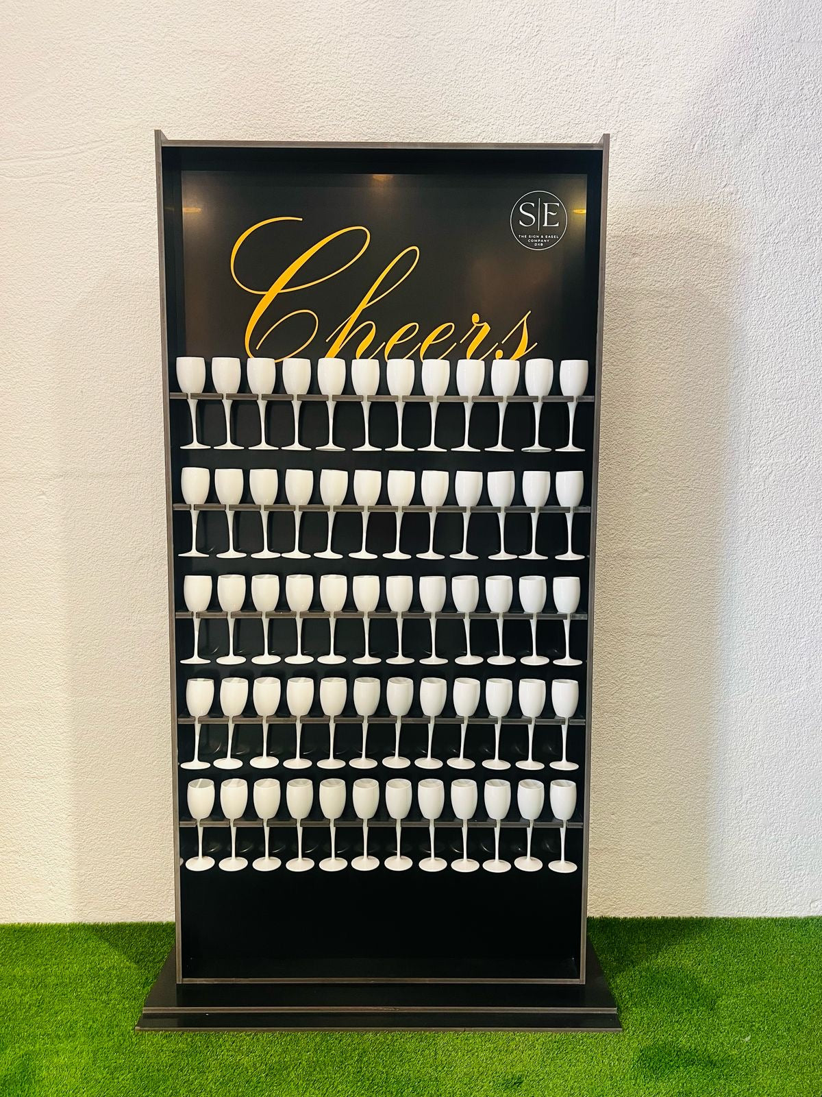 Champagne Wall - Black