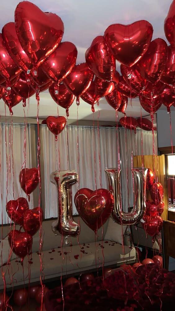Lux Pop the Question Balloon Package