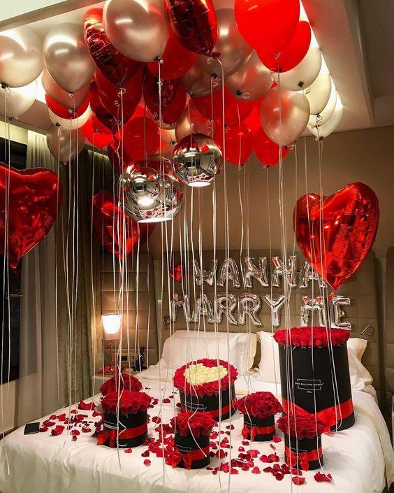 Lux Pop the Question Balloon Package