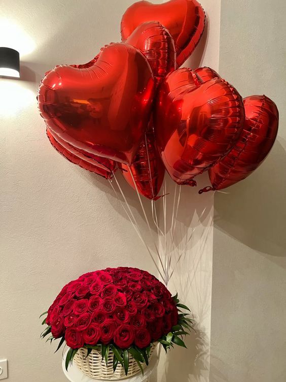 Roses & Balloon Sets