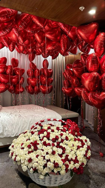 Standard Valentine’s Day Decor Package